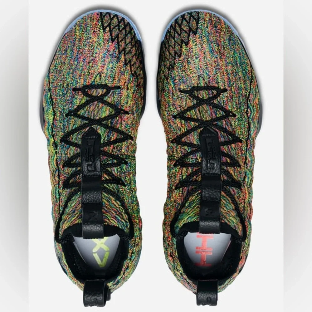 NIKE LeBron James 15 zoom max multicolored size 7Y‎ women’s 8